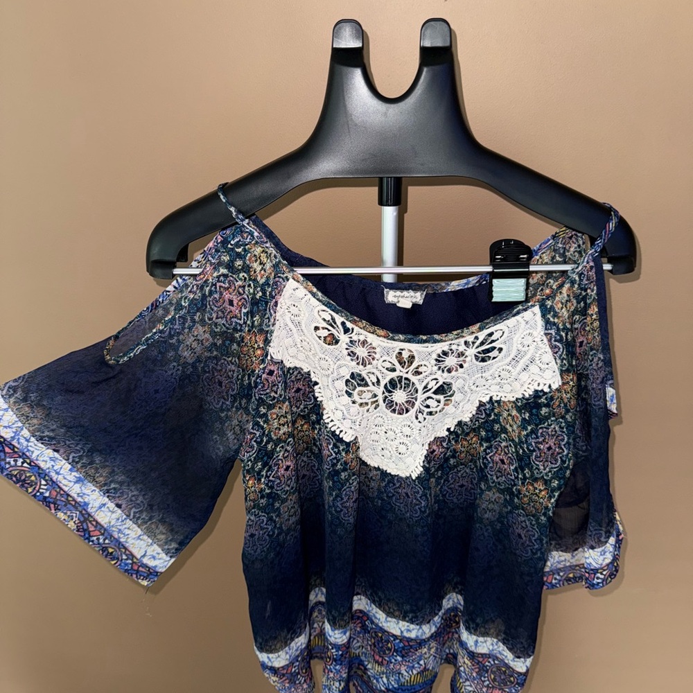 Express Navy Blue and White Lace Blouse
